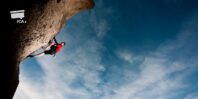Develop Your Strengths 3S - wall climbing